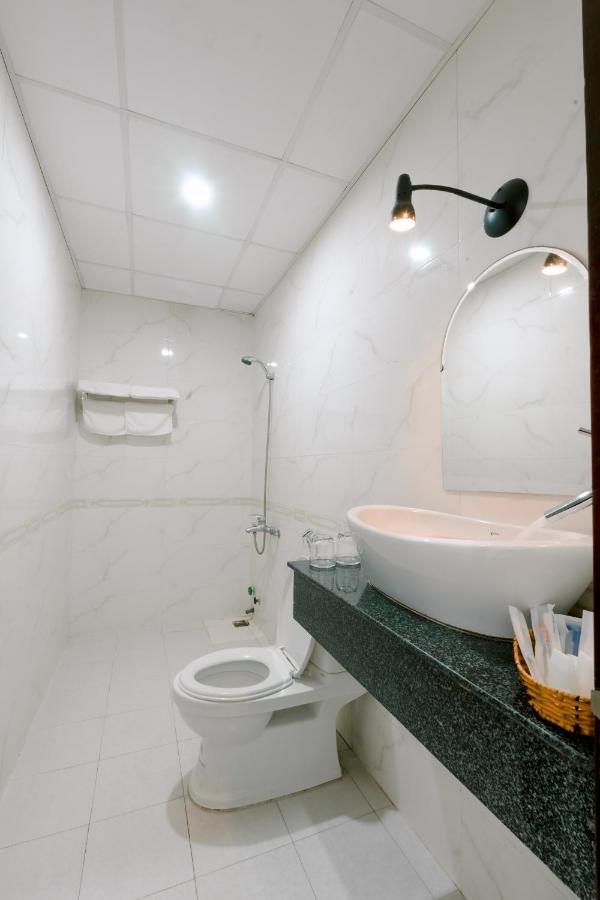 Lotus Rock Hotel Da Nang Exterior photo